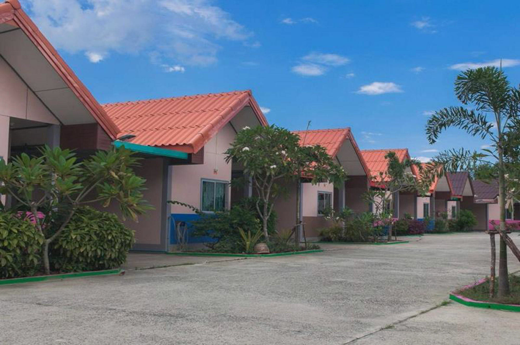 Pumarin Resort Hat Yai Exterior photo